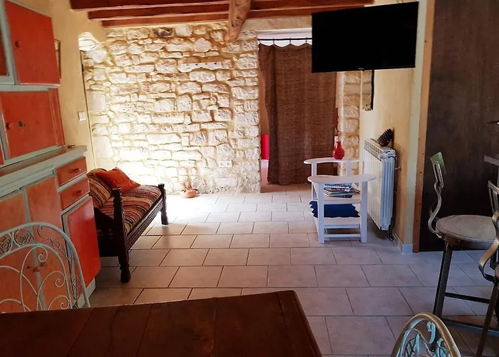 Small Village House, Bright And Quiet Ferienhaus *